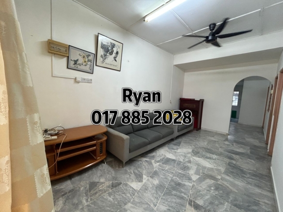 Facing unblock view single storey for rent @ Permai Seremban 