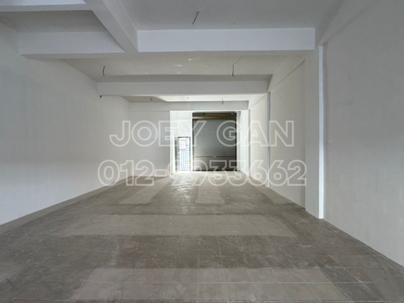 For Rent 3 Storey Shop lot Ground Floor @ Prima Senawang