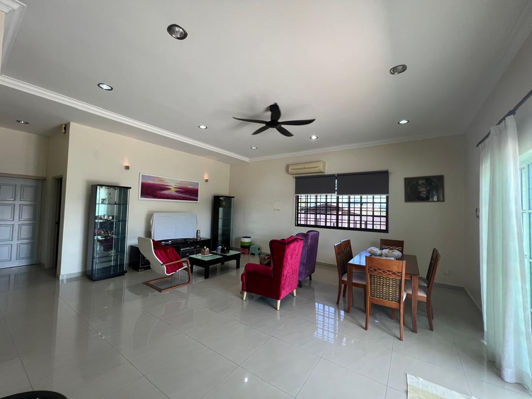 Double Storey Bungalow House @ Taman Bukit Rasah Seremban for Sale