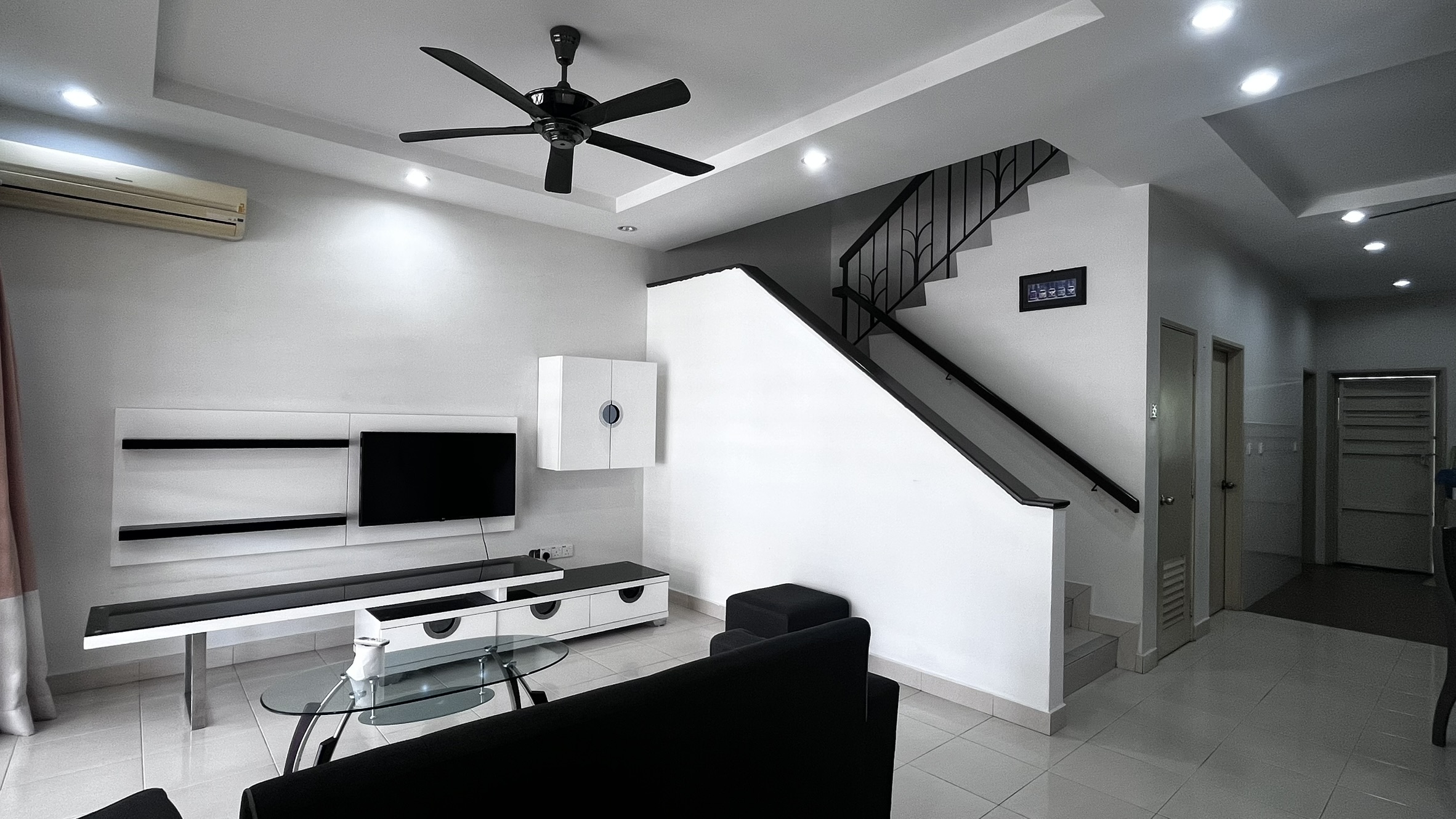 [TO RENT] Prime Living: Fully Furnished Superlink @ Garden City Homes, S2