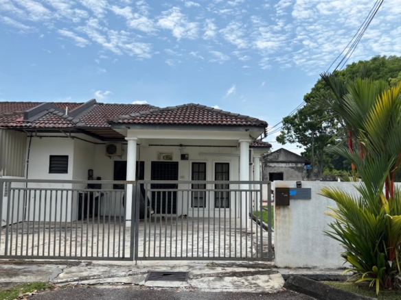 [PINJAMAN PENUH] Rumah Teres Setingkat Corner Lot (Bumi) Garden Homes S2 dengan tambahan tanah 30 kaki