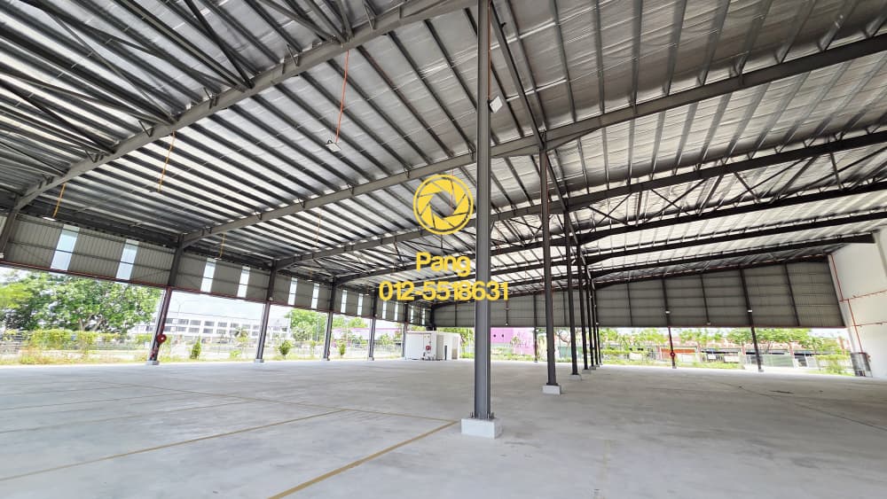 Nilai 3 big 1.2 acres Semi-D Factory for rent