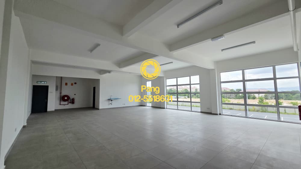Nilai 3 big 1.2 acres Semi-D Factory for rent