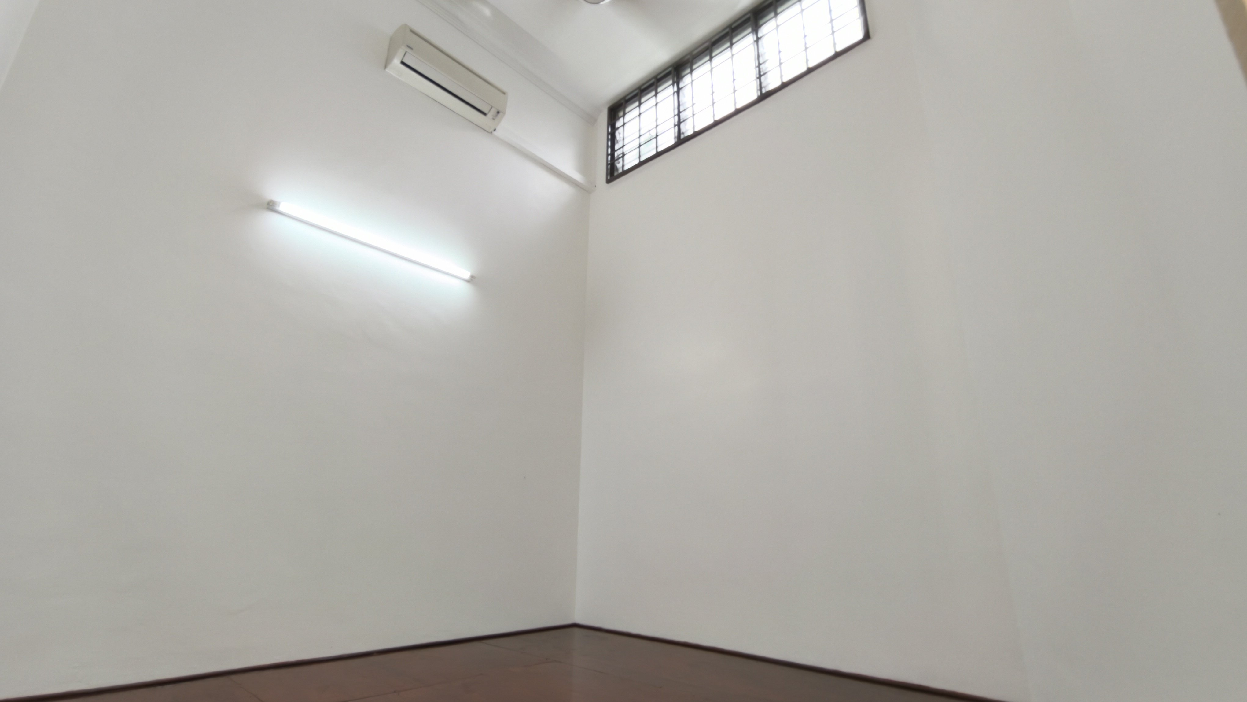 Newly Refurbished Single Storey End Lot Taman Jayamas Seremban NS