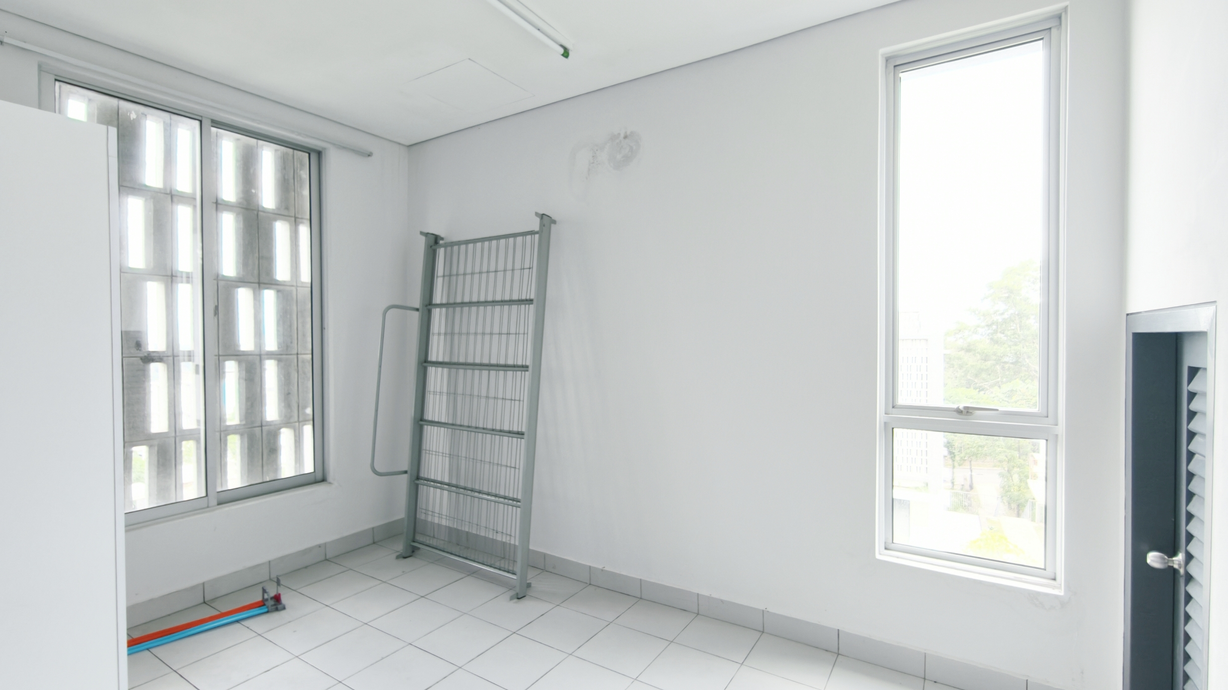 Rimba Residensi Rasah Kemayan 3 Storey terrace Villa Corner