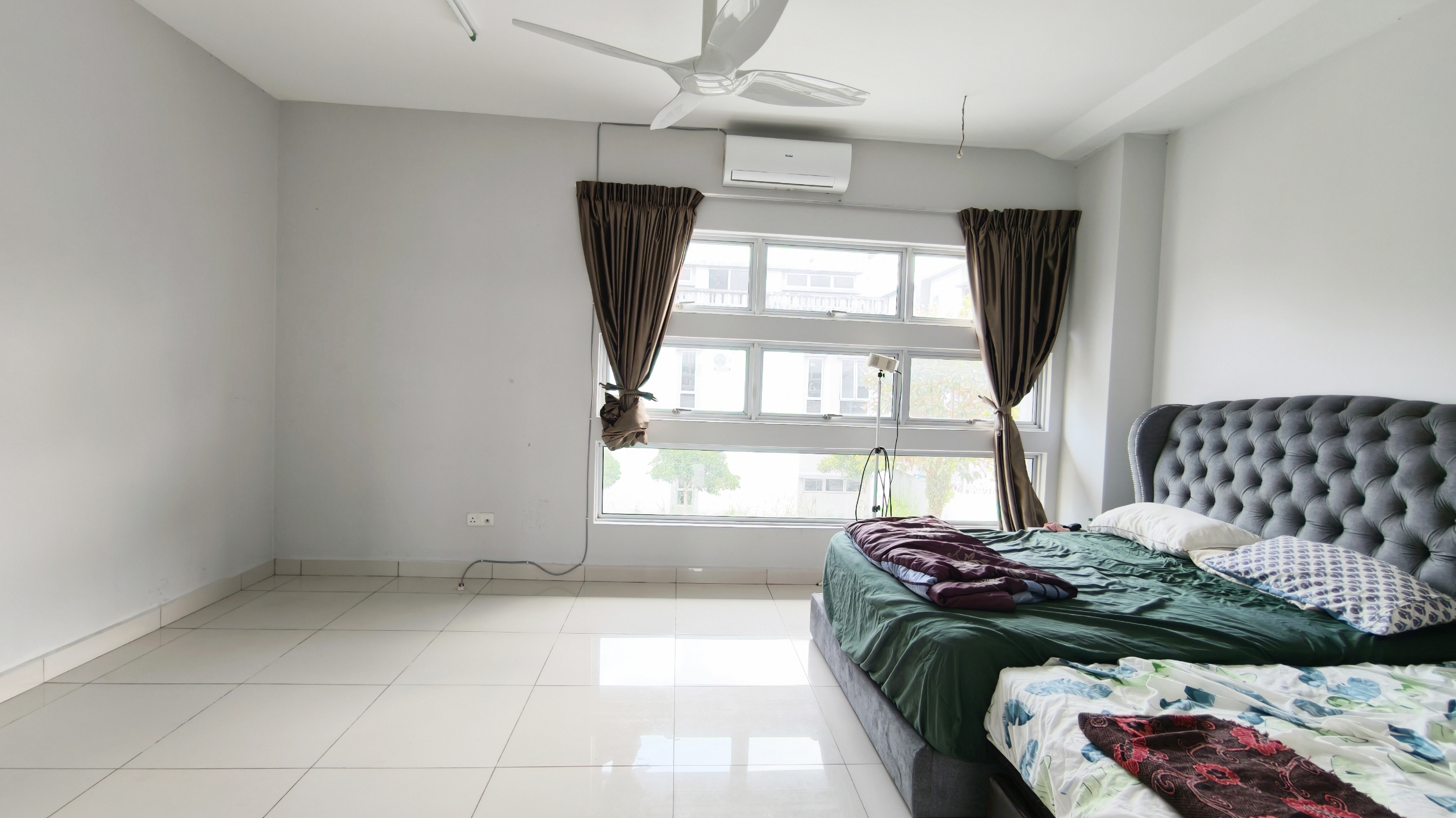 Rimba Residensi Rasah Kemayan 3 Storey terrace Villa Corner