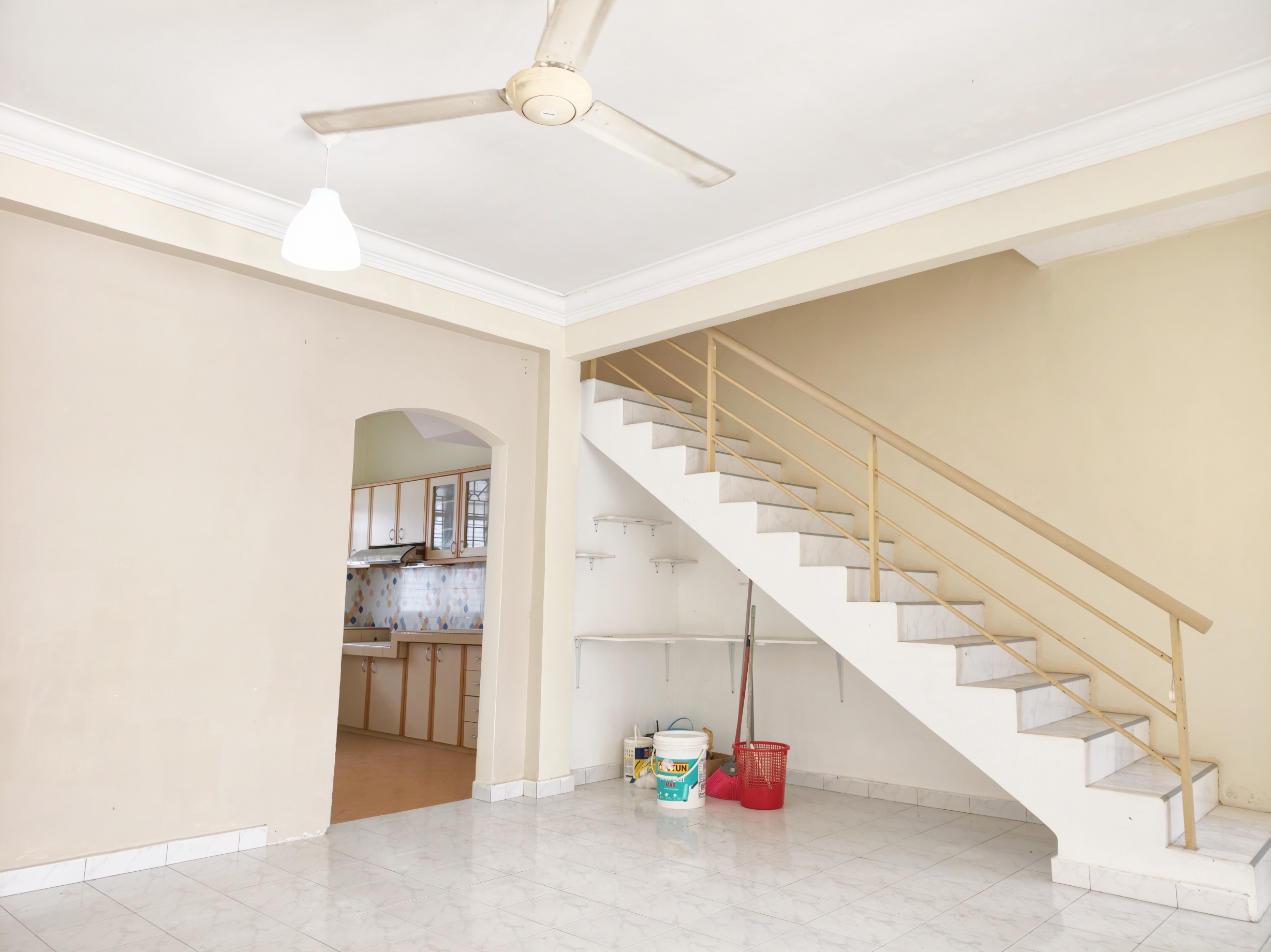 10 South Residences Bandar Springhill Lukut Double Storey Terrace House