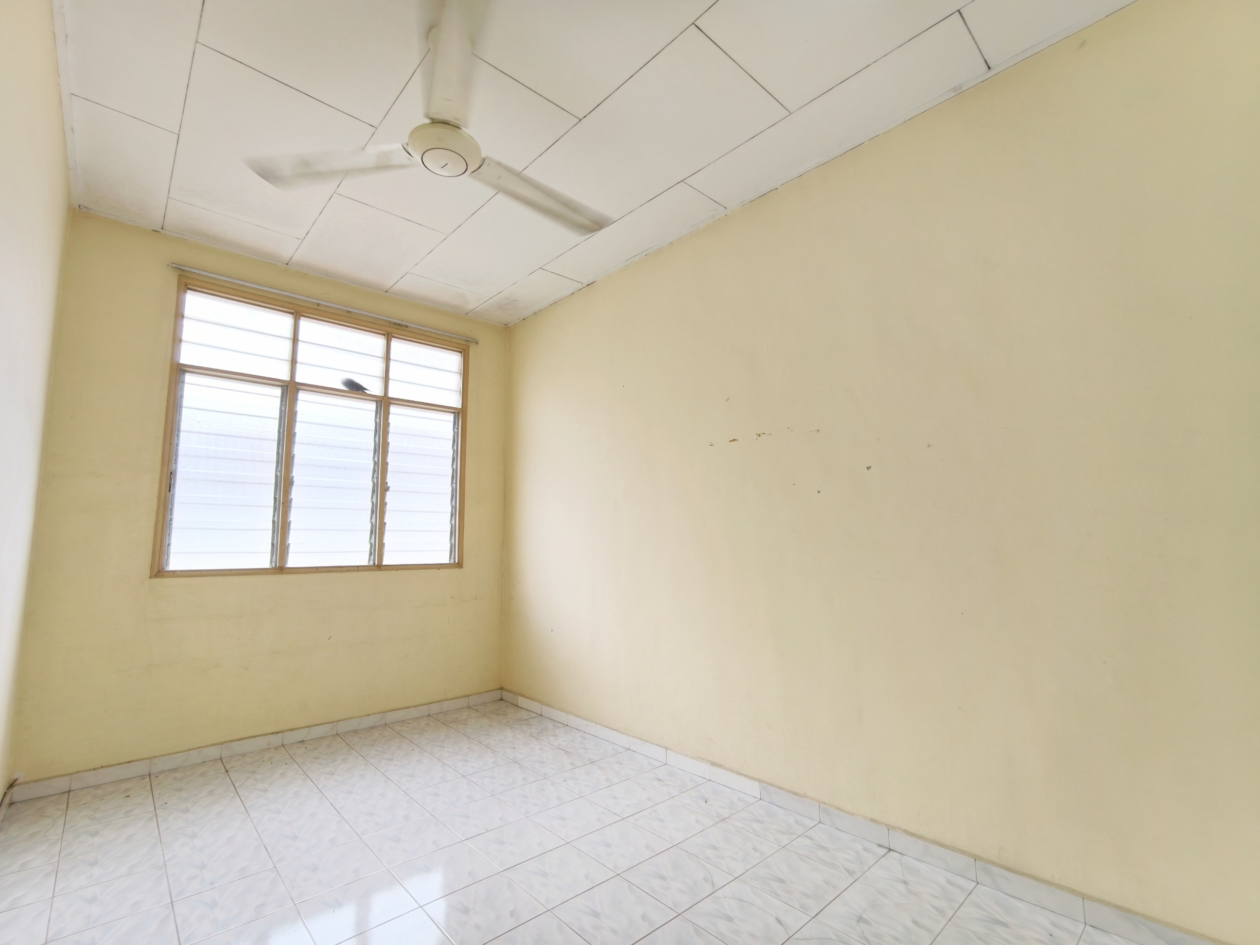 10 South Residences Bandar Springhill Lukut Double Storey Terrace House
