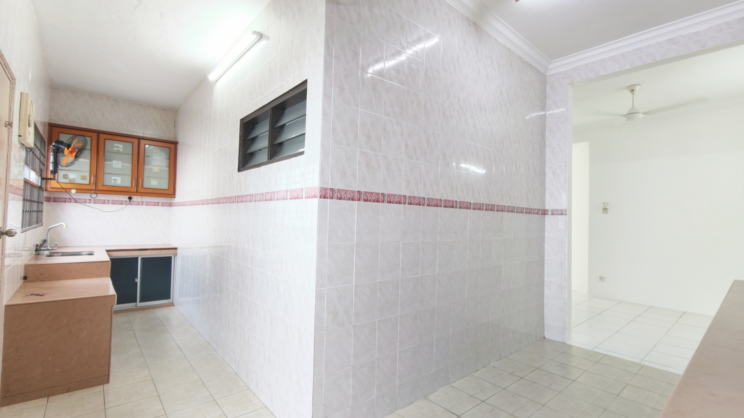 Newly Refurbished Single Storey End Lot Taman Jayamas Seremban NS