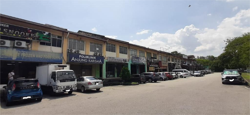 Garden Avenue Seremban 2 Corner Adjoining Shop for Rent