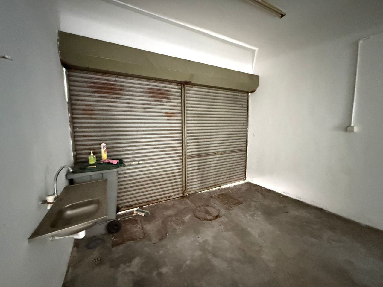 1st Floor Office @ Taman Ampangan, Seremban