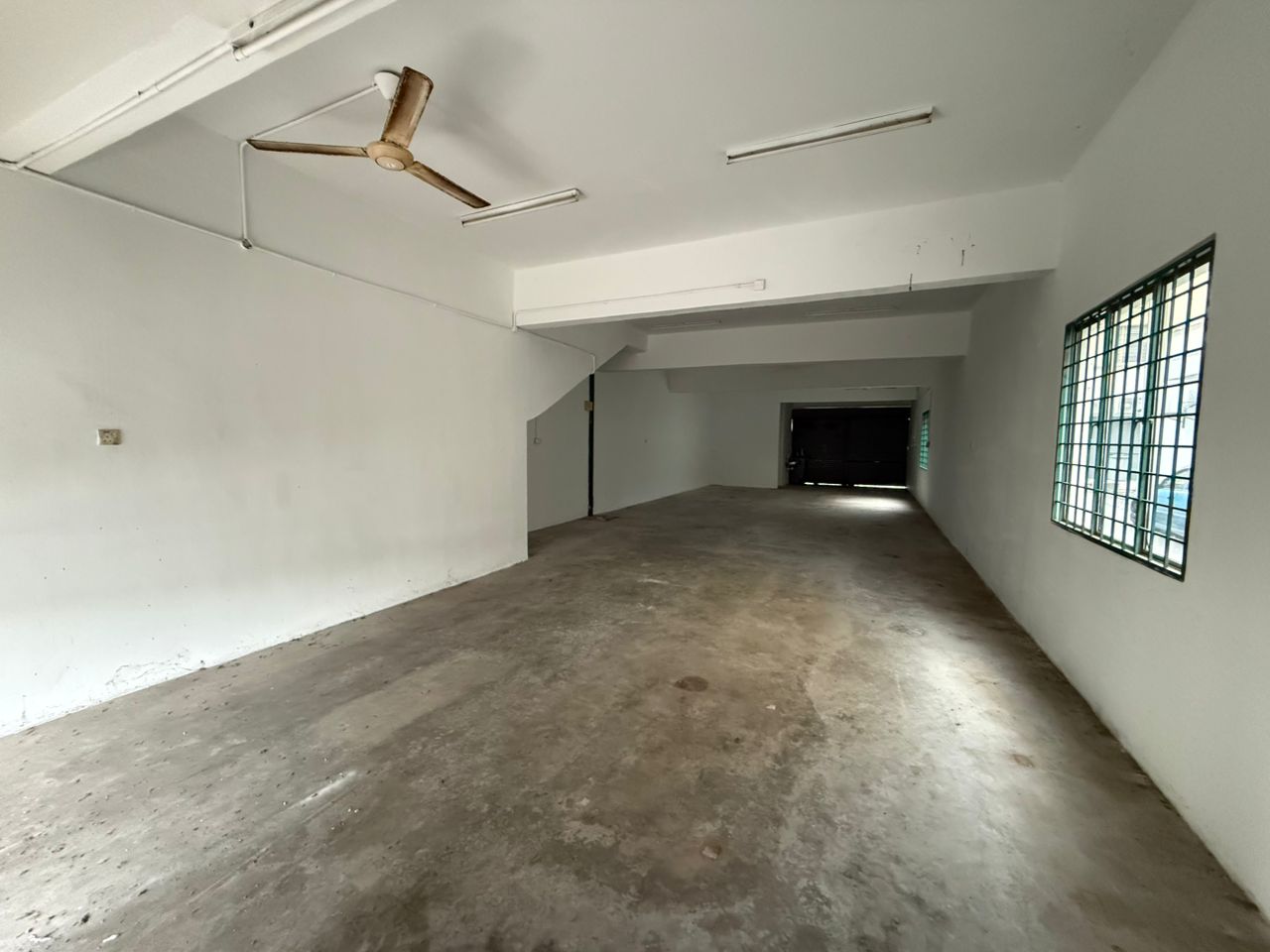 1st Floor Office @ Taman Ampangan, Seremban