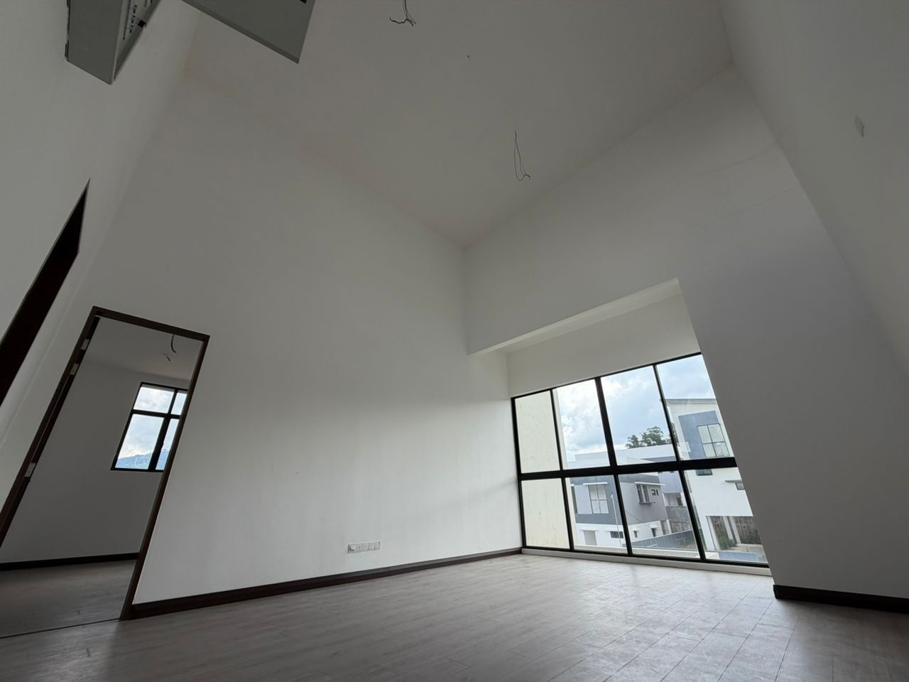 2.5 Storey Bungalow @ Mont Jed 2, Seremban