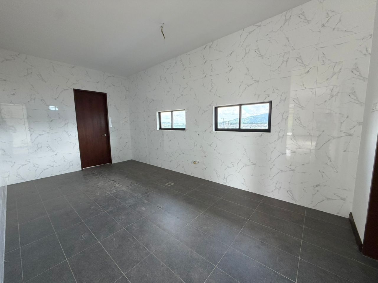 2.5 Storey Bungalow @ Mont Jed 2, Seremban