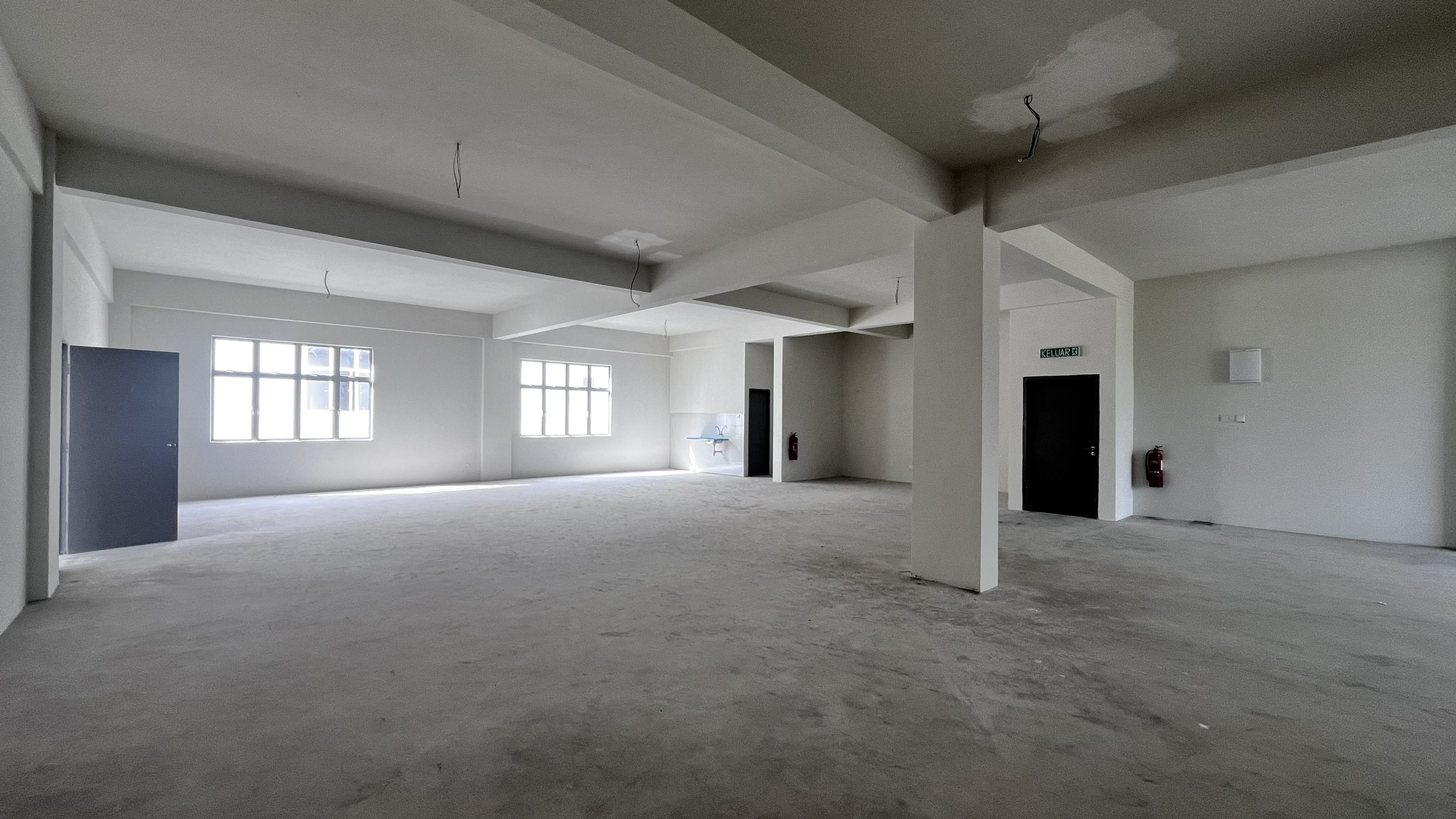 🚀 S2 PRIME SHOP FOR RENT | Huge Corner Lot Shop Facing Main Road