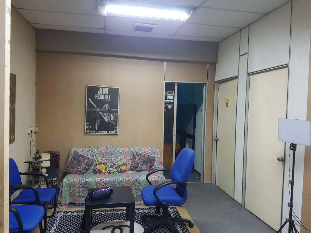 Pinggiran Putra 2nd Floor Shop Office for Sale in Seri Kembangan