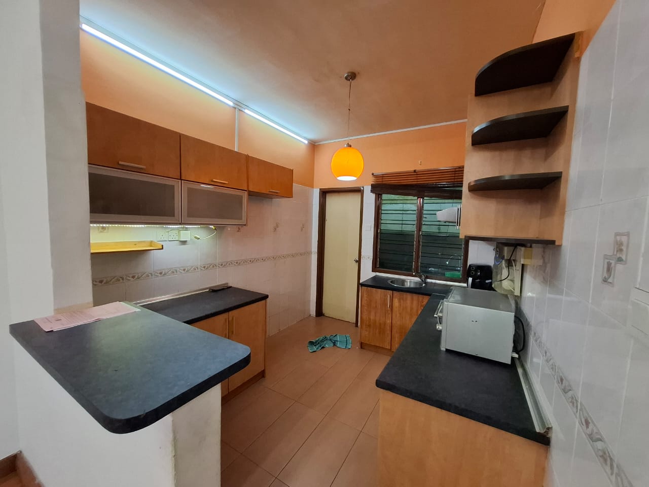 Below MV‼ Pangsapuri Kelana Impian End Lot for Sale in Petaling Jaya
