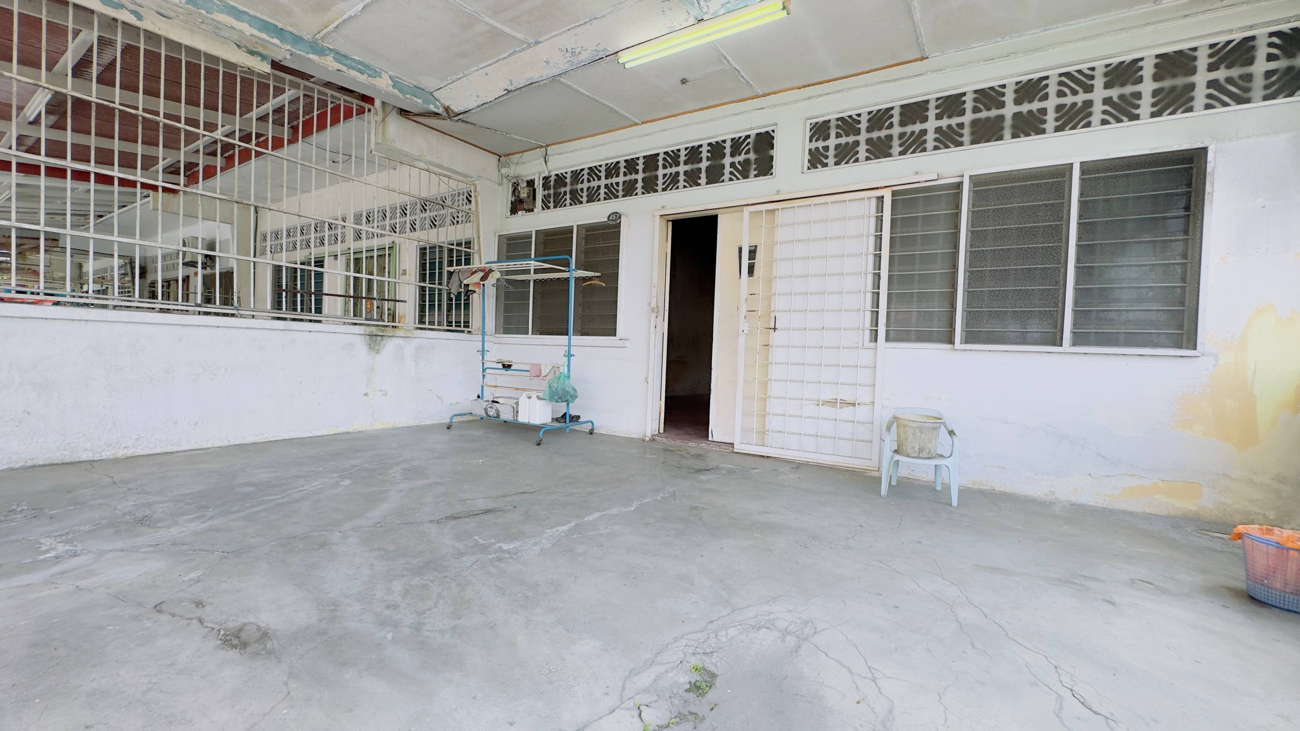 Seremban Jalan Temiang Single Storey End Oddlot Terrace House