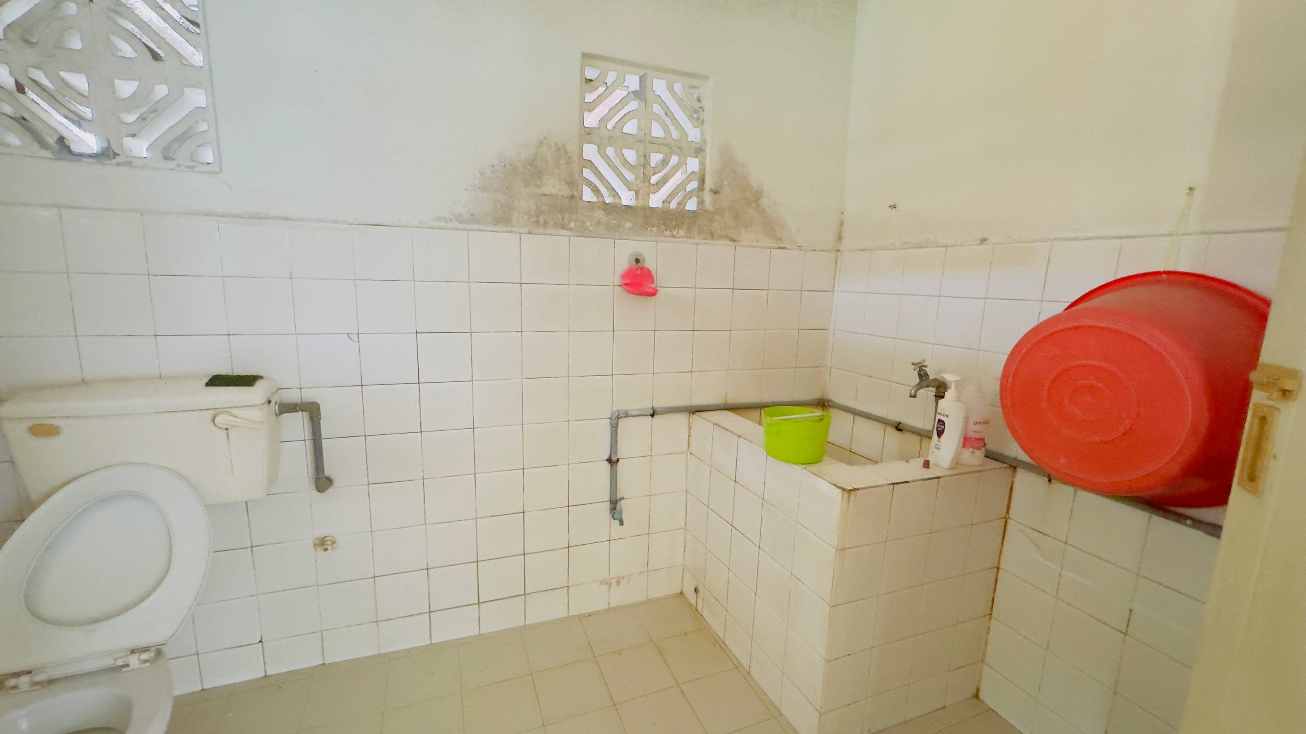 Seremban Jalan Temiang Single Storey End Oddlot Terrace House