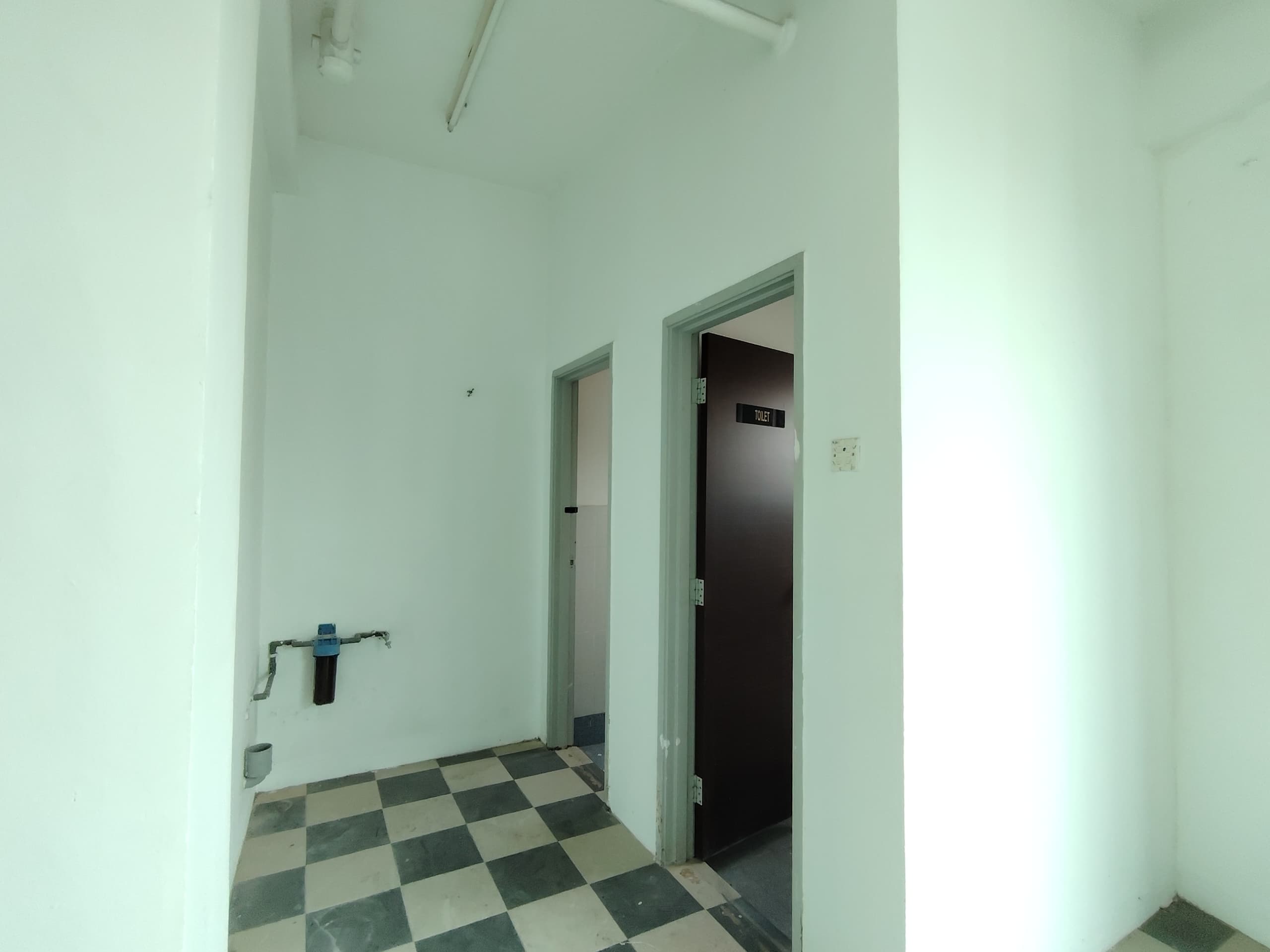 Seremban Town Centre Ground Floor With Mezzanine Floor For Rent