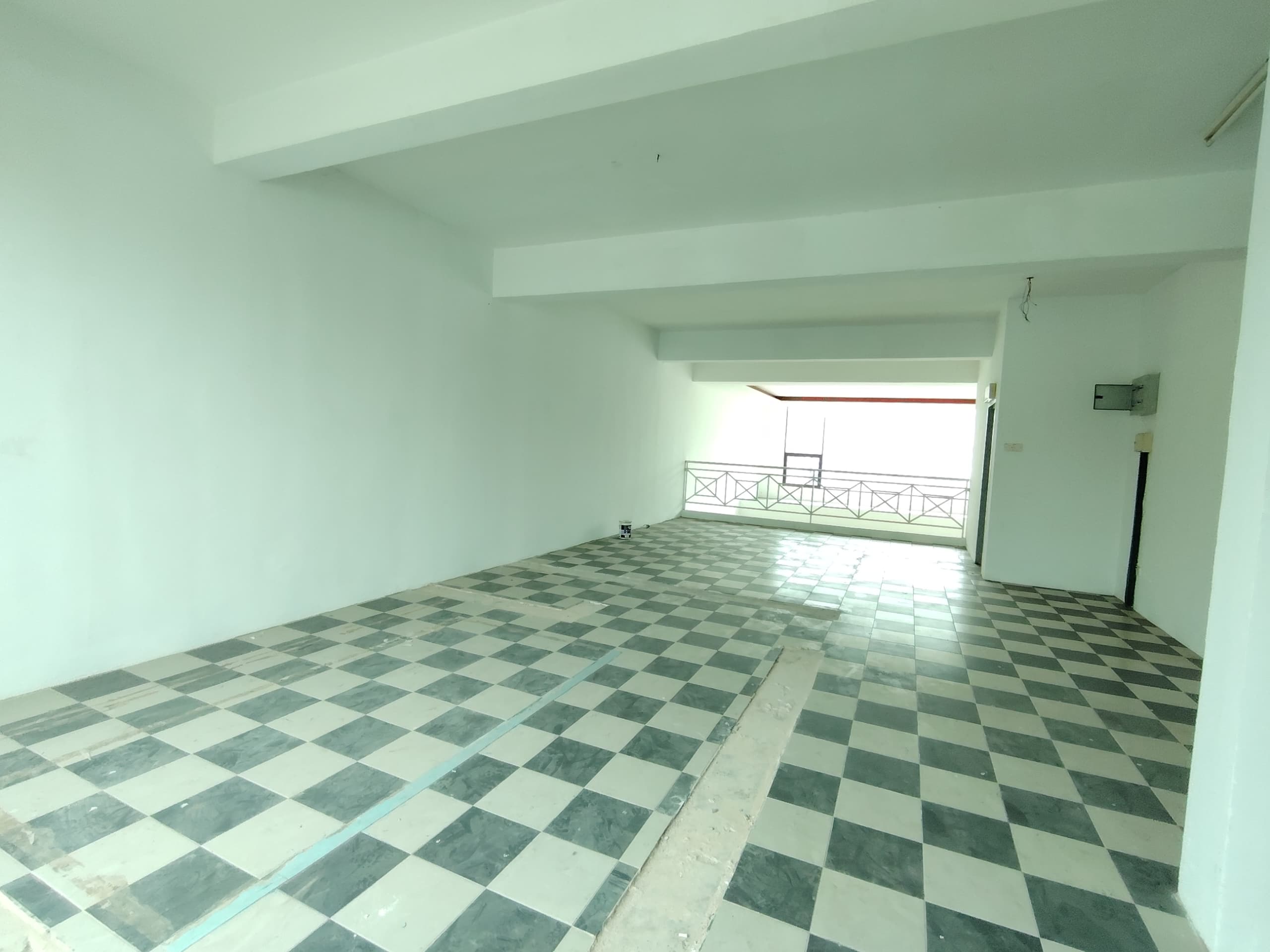 Seremban Town Centre Ground Floor With Mezzanine Floor For Rent