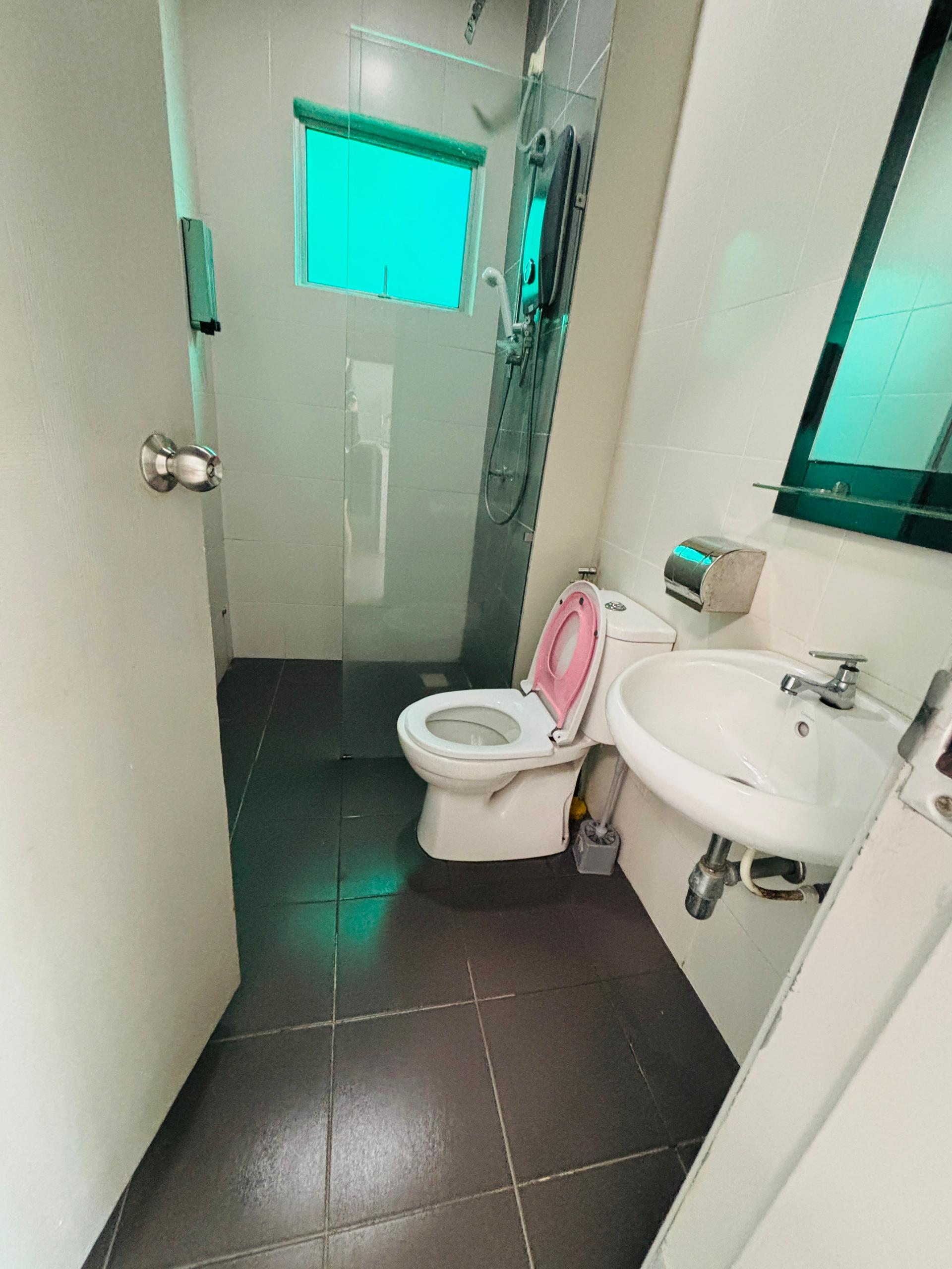 Seri Binjai Rahang Double Storey Superlink Terrace House