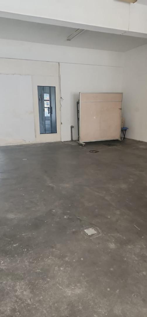 First Floor Shop Office @ Oakland Commerce Square for Rent