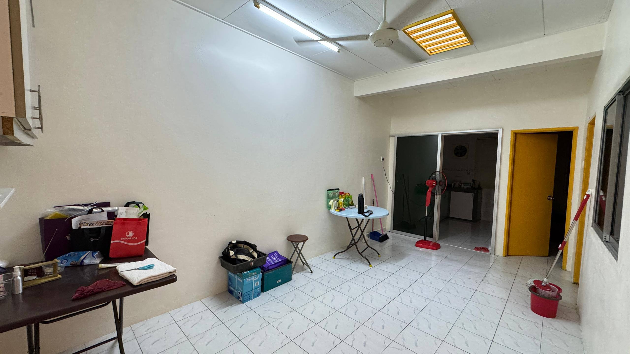 Seremban Taman Permai Impian Partially Furnished Single Storey Endlot Terrace House FOR RENT