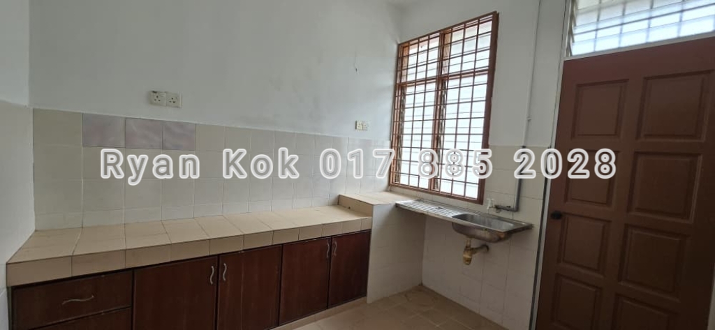 Double Storey Intermediate Lot Taman Jayamas Berlian Makmur Temiang Seremban