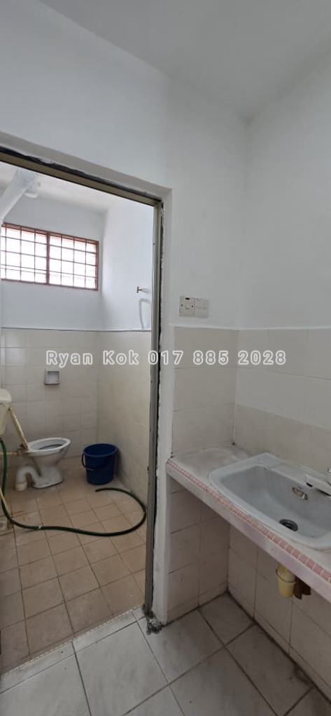 Double Storey Intermediate Lot Taman Jayamas Berlian Makmur Temiang Seremban