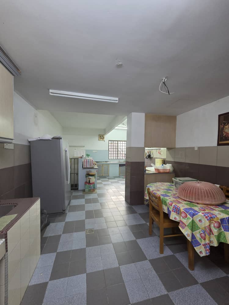 2.5 storey end lot for sale at seremban – Taman Jayamas