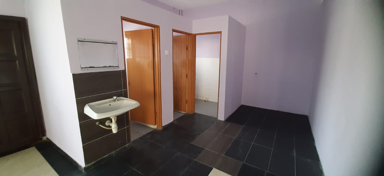 Double Storey Shop Corner lot @ Taman Sejahtera Seremban for Rent
