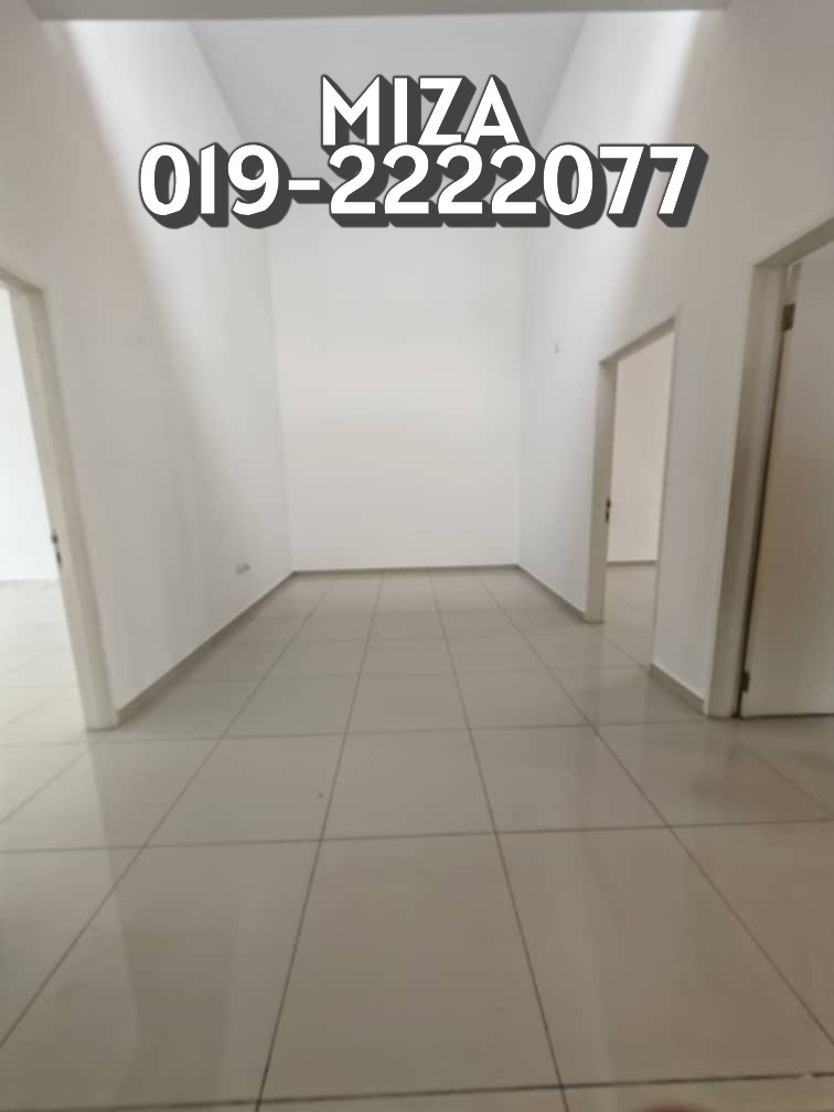 RUMAH BESAR BERBALOI BAWAH MARKET VALUE
