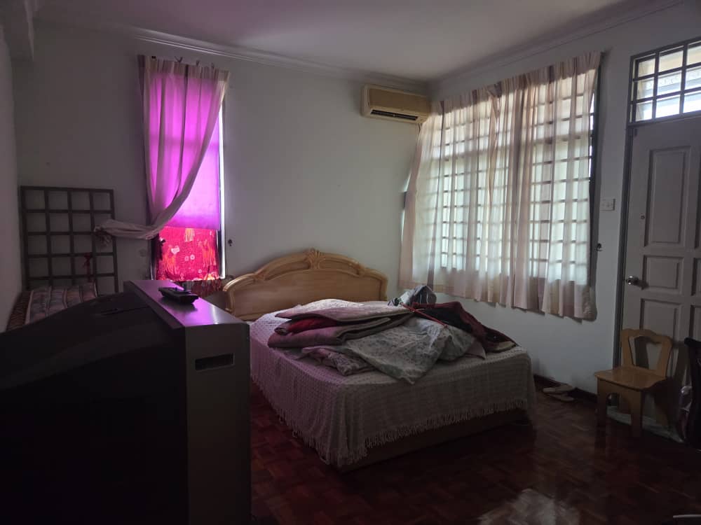 2.5 storey end lot for sale at seremban – Taman Jayamas