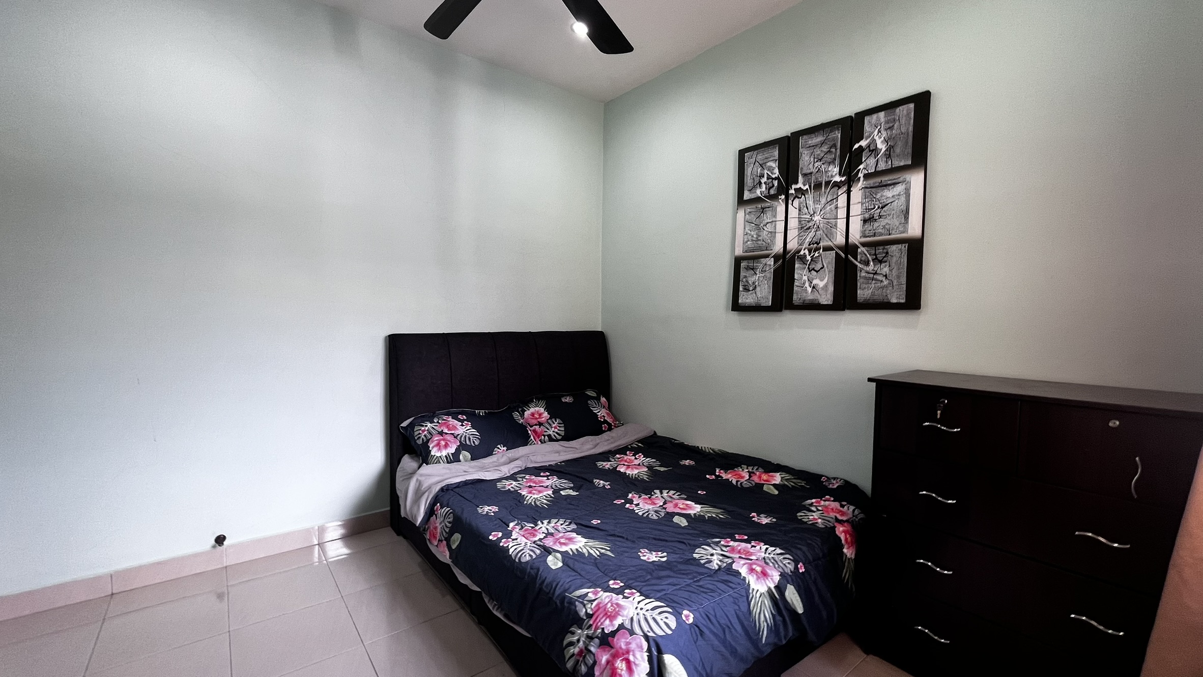 Prime Living: Fully Furnished Superlink Garden City Homes, Seremban 2