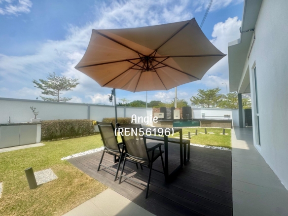 Double Storey Terrace Corner @ Bandar Sri Sendayan, Seremban