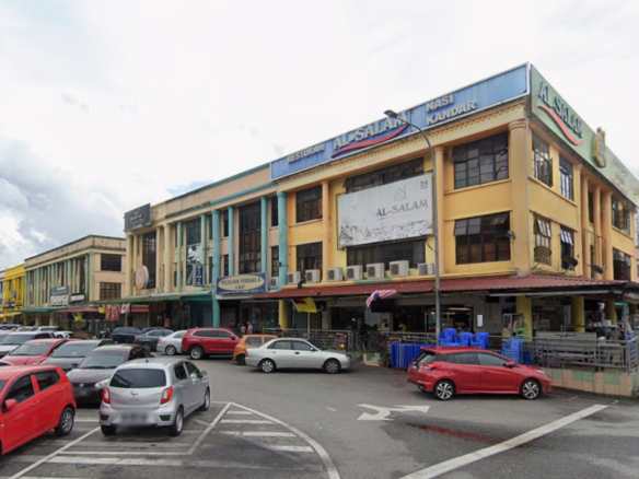 3 Storey Terrace Shop for Sale (Below Market Value) @ Pusat Bandar Putra Point Nilai