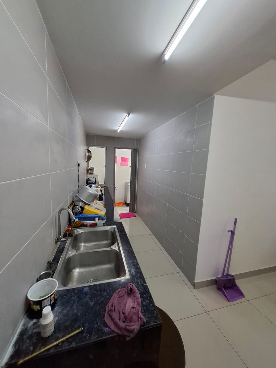 Vista Sri Tanjung Apartment for Sale in Semenyih