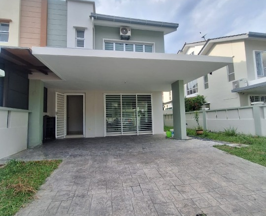 Double Storey Semi-D House @ Pearl 132, Seremban 2 for Sale