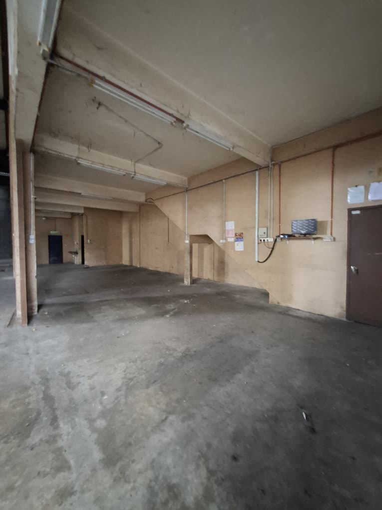 Templer Light Industrial for rent