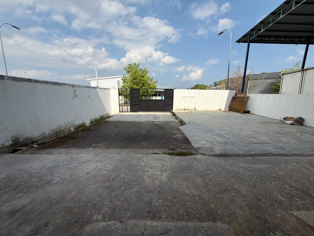 1.5 Storey Linked factory at Green Technology Park