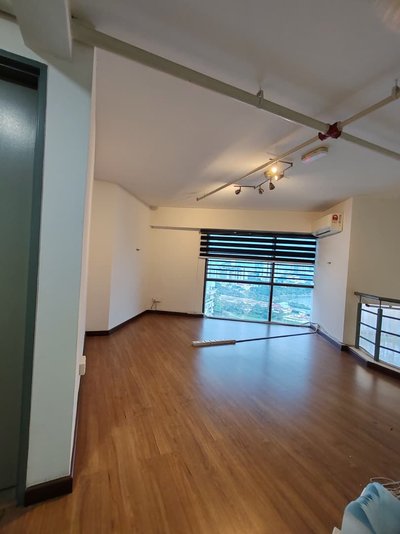 Duplex unit at Pinnacle Kelana Jaya for rent