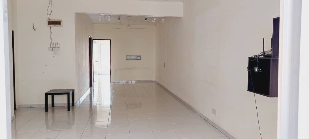 Townhouse Taman Amansiara Rawang, Selangor (Title : Open Bumi)