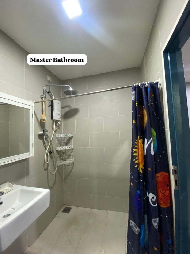 Sendayan Double storey fully furnished for rent