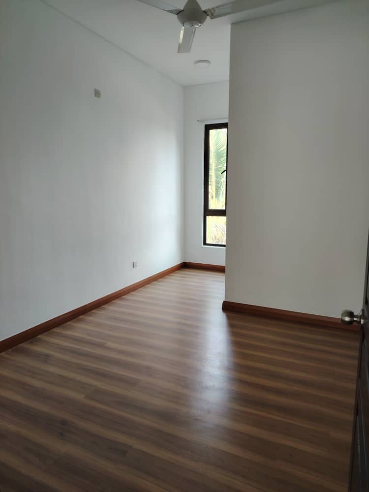 2 storey intermediate terrace house for sale – Nada Alam Mantin