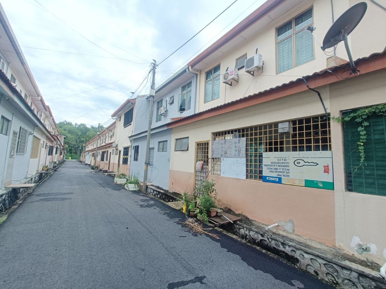 Double storey terrace house Taman Desa Melati Kasia Kolej Cempak Nilai