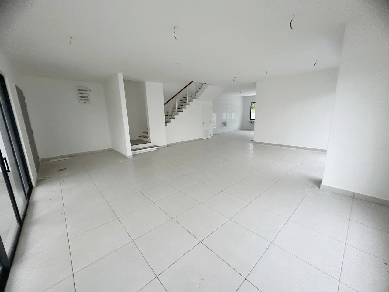 Brand New Double Storey Semi-D Kemayan Heights Rasah Kemayan Seremban NS