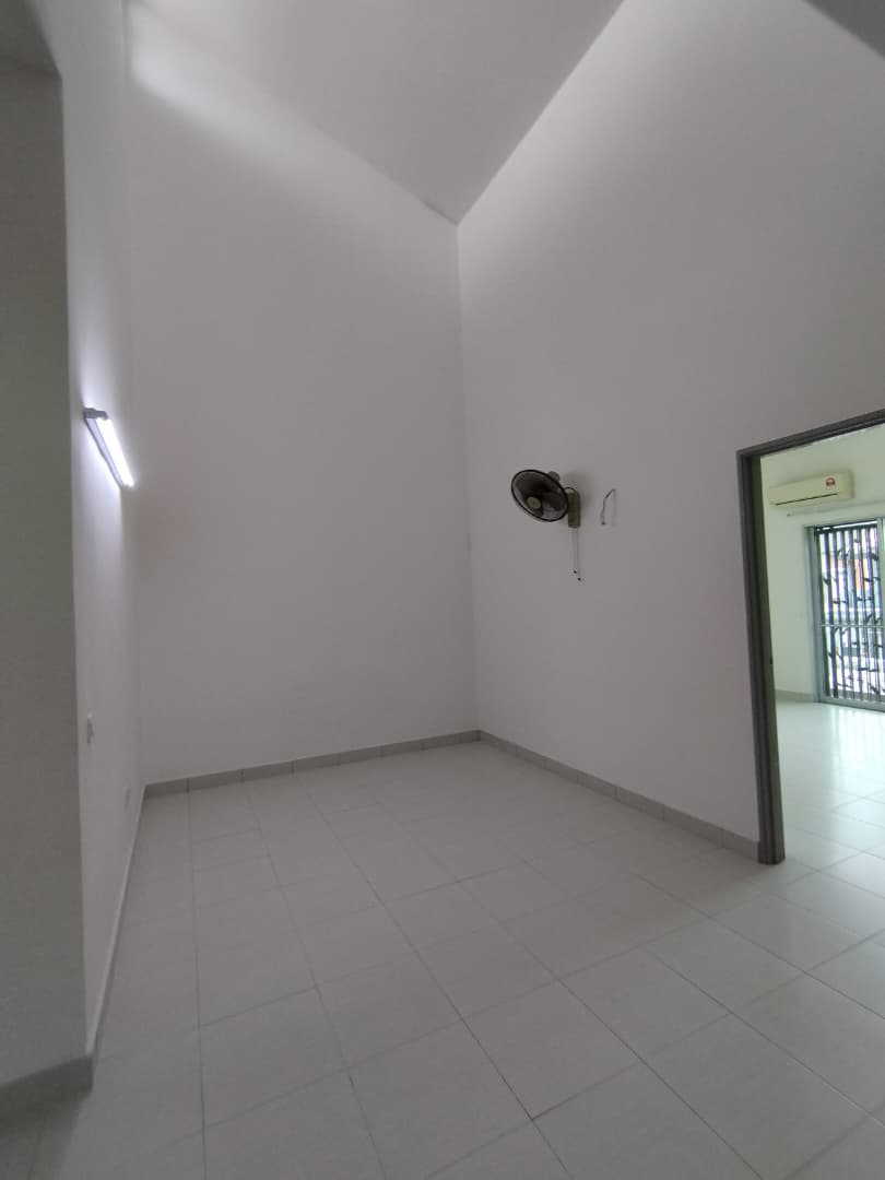 2 Storey Terrace House @ Saujana Tropika S2 Heights for Sale