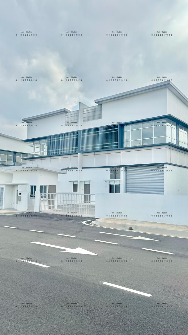 WhatsApp Image 2026-08-07 at 09.25.41 (2) Semi D Factory Facing Main Road Bandar Sri Sendayan Enstek Seremban 2