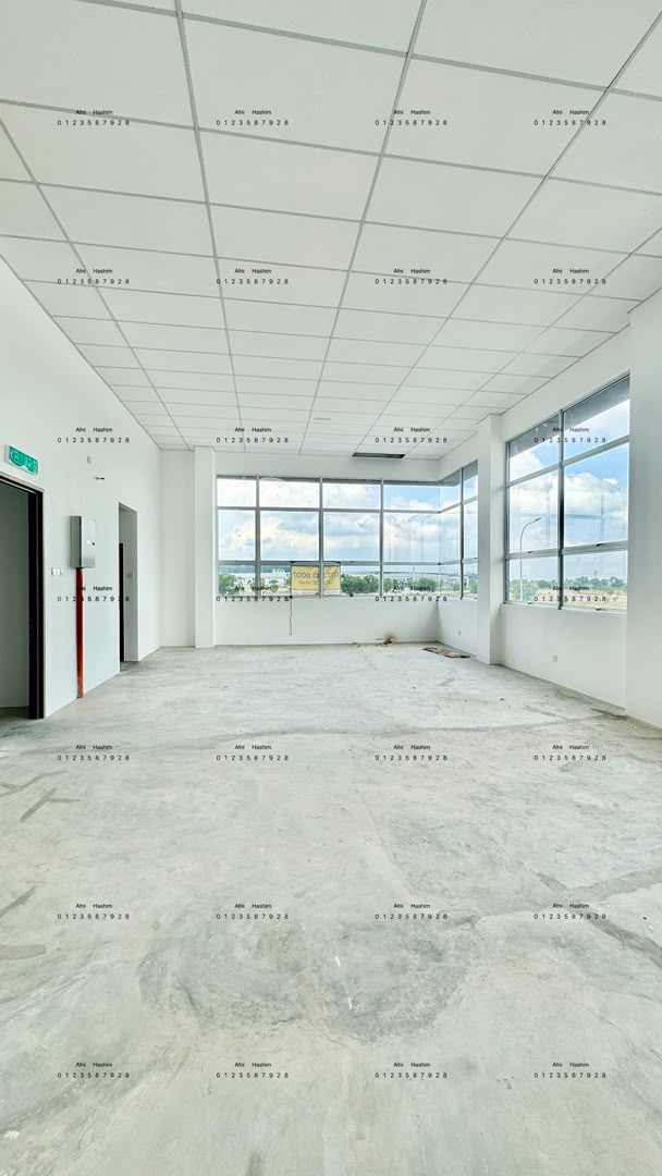 Semi D Factory Facing Main Road Bandar Sri Sendayan Enstek Seremban 2